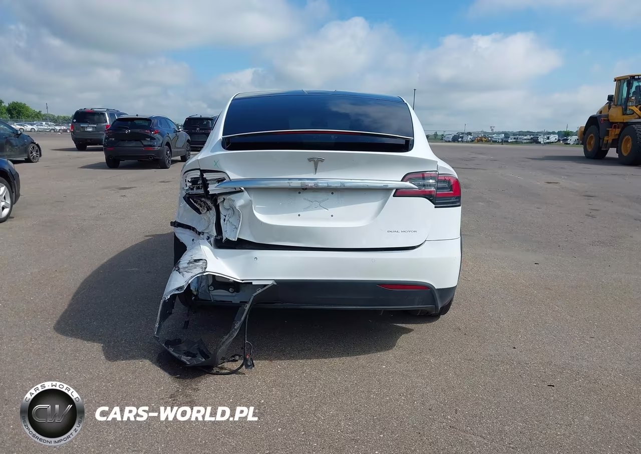 2021 Tesla Model X Long Range Dual Motor All-Wheel Drive-Long Range Plus Dual Motor All-Wheel Drive VIN:5YJXCBE23MF321291 - 15