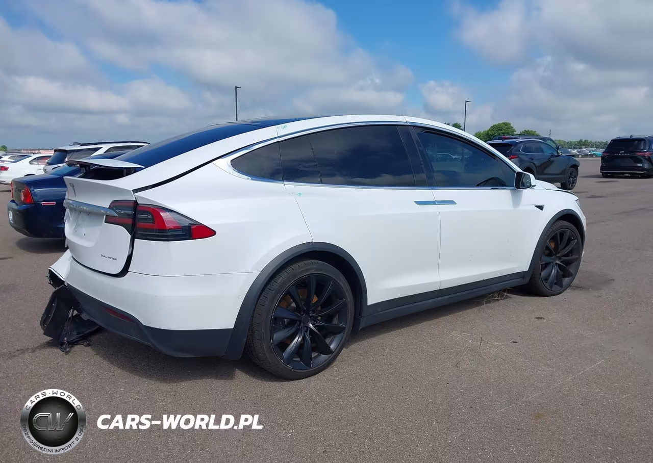 2021 Tesla Model X Long Range Dual Motor All-Wheel Drive-Long Range Plus Dual Motor All-Wheel Drive VIN:5YJXCBE23MF321291 - 4