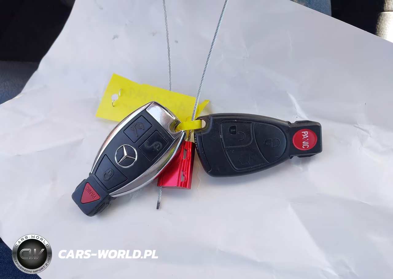 2005 Mercedes-Benz Clk 500 VIN:WDBTK75J65F137142 - 11