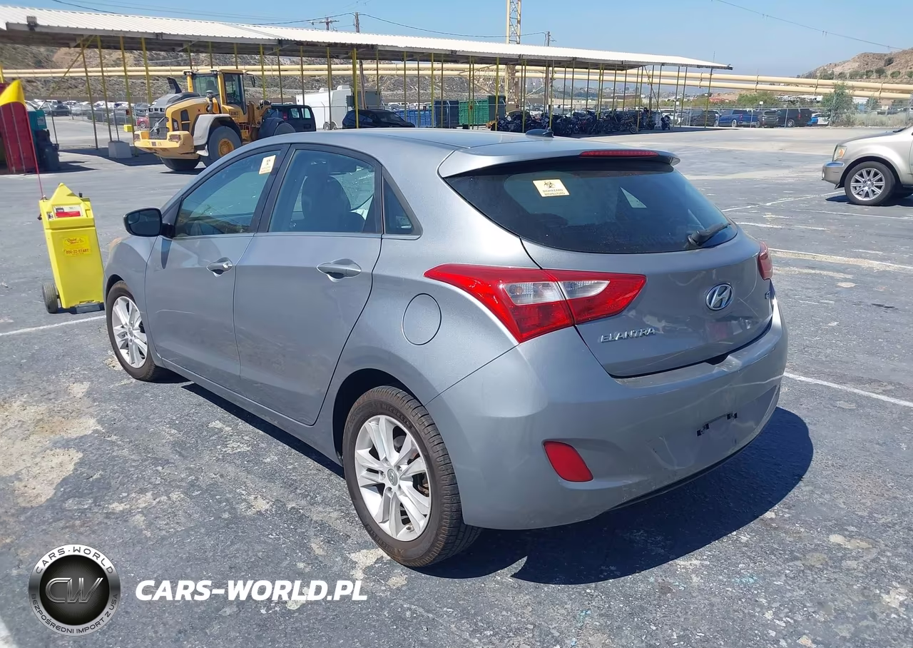 2014 Hyundai Elantra Gt VIN:KMHD35LH3EU211793 - 3