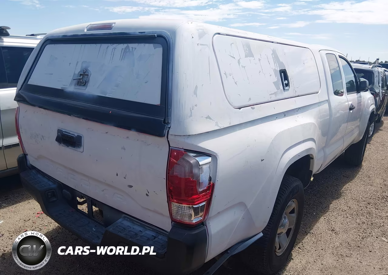 2017 Toyota Tacoma Sr VIN:5TFRX5GN4HX088202 - 4
