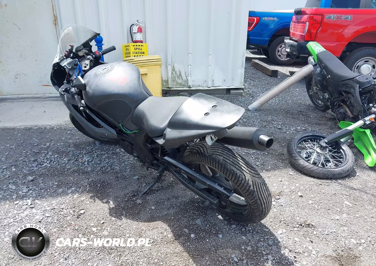 2000 Suzuki Sv650 VIN:JS1VP52AXY2104042 - 3