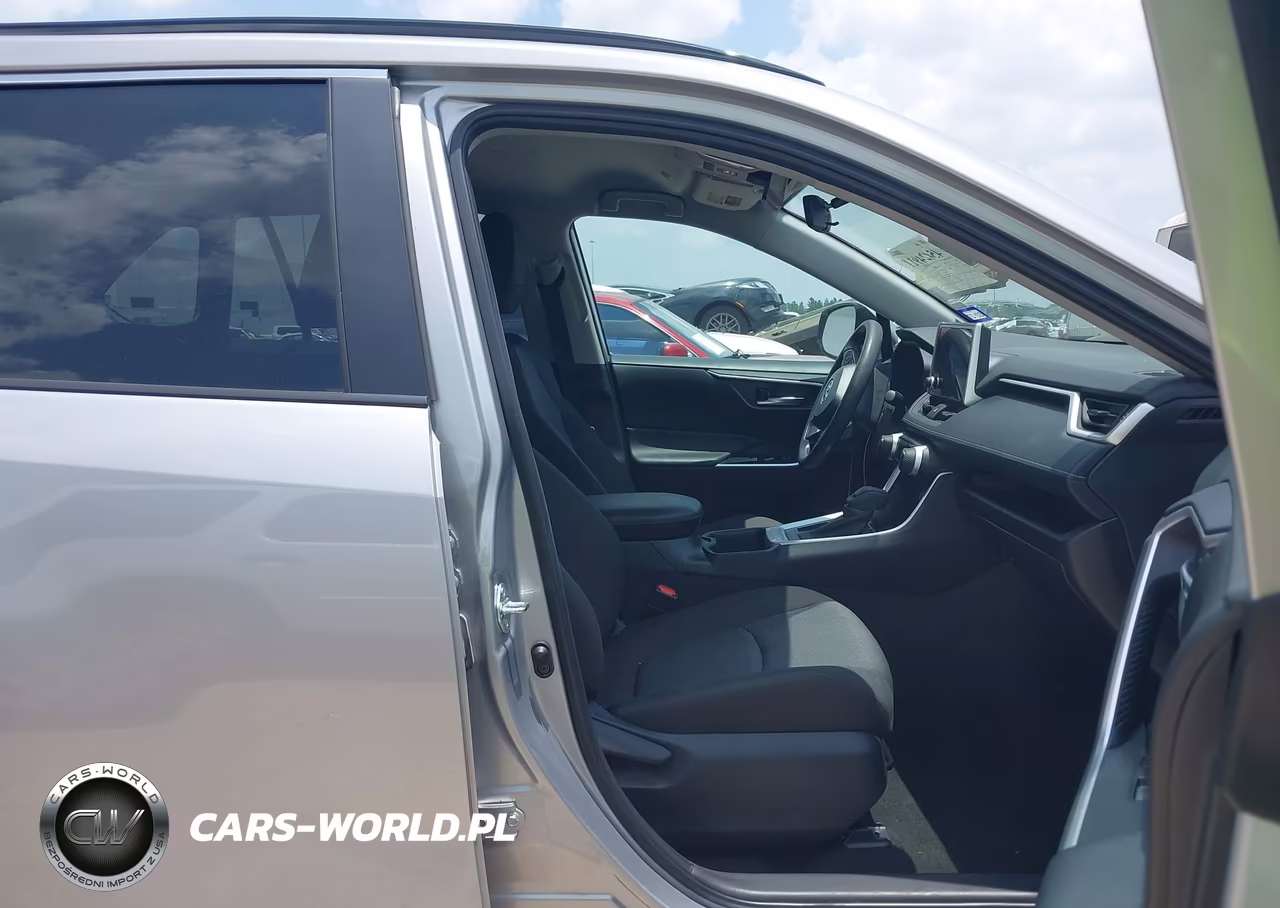 2025 Toyota Rav4 Xle VIN:2T3W1RFV2SW387437 - 5