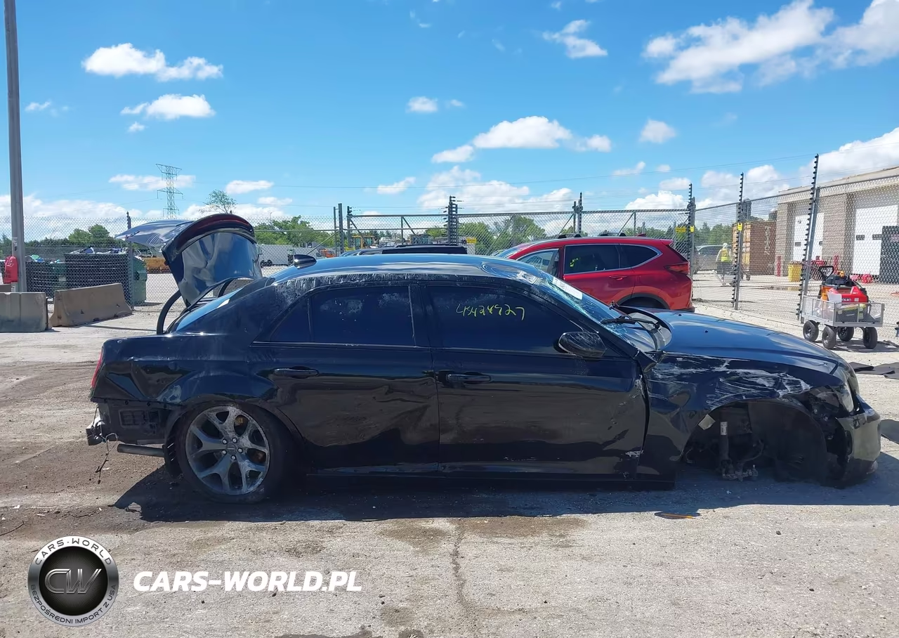2021 Chrysler 300 300S VIN:2C3CCABGXMH554415 - 12