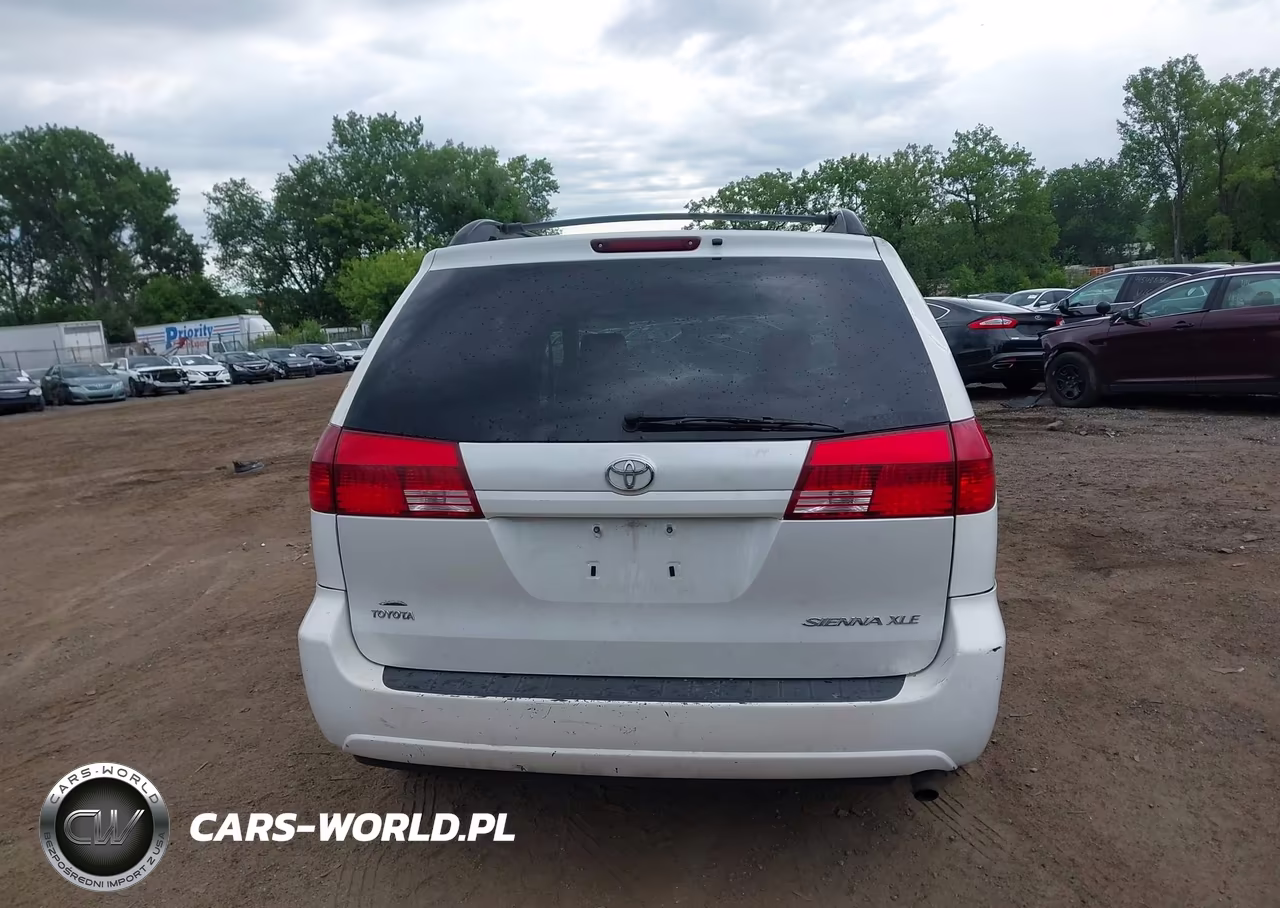 2005 Toyota Sienna Le VIN:5TDZA23C45S365811 - 17