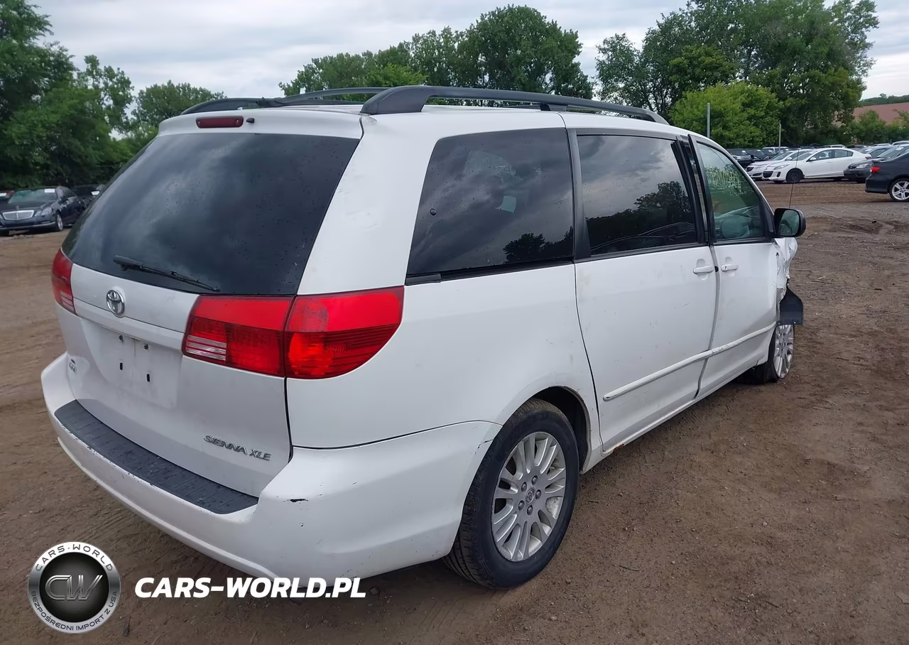 2005 Toyota Sienna Le VIN:5TDZA23C45S365811 - 4