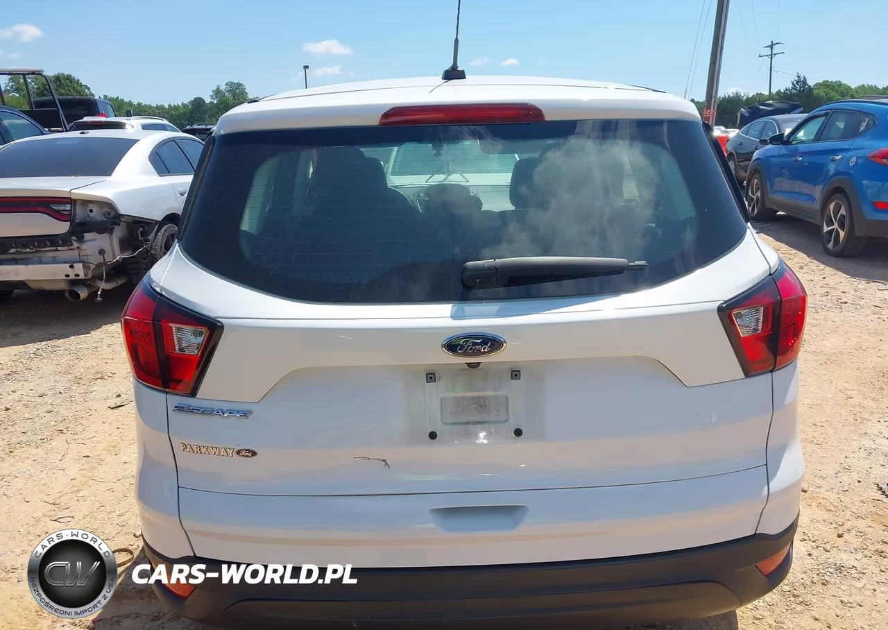 2019 Ford Escape S VIN:1FMCU0F73KUA22670 - 16