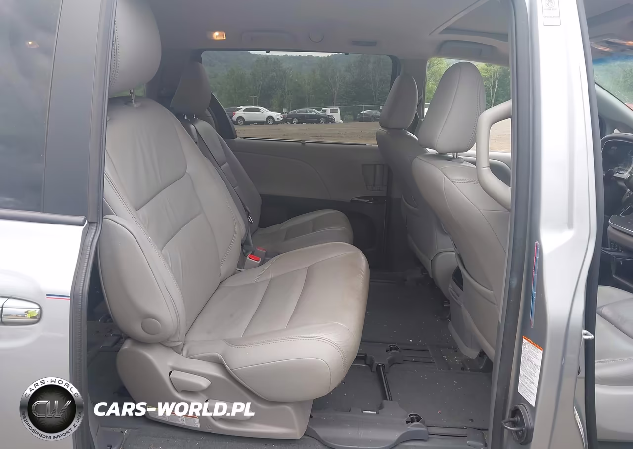 2016 Toyota Sienna Xle 8 Passenger VIN:5TDYK3DC3GS746744 - 8