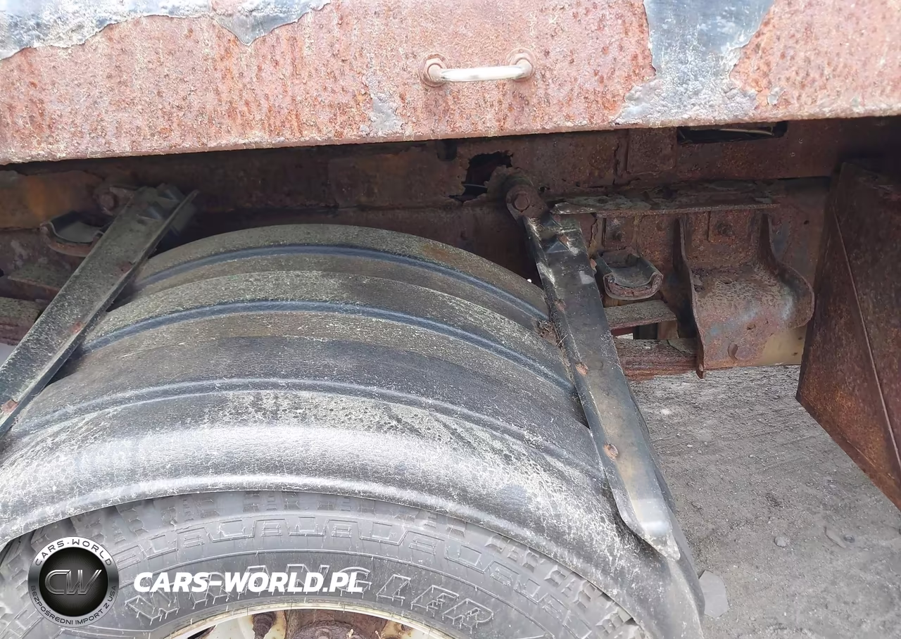2013 Ford F-350 Chassis Xl VIN:1FDRF3H61DEA52158 - 11