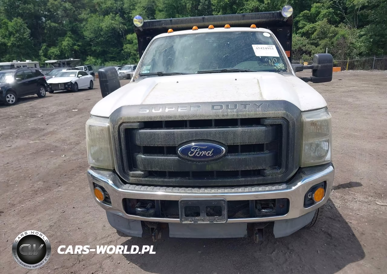 2013 Ford F-350 Chassis Xl VIN:1FDRF3H61DEA52158 - 12