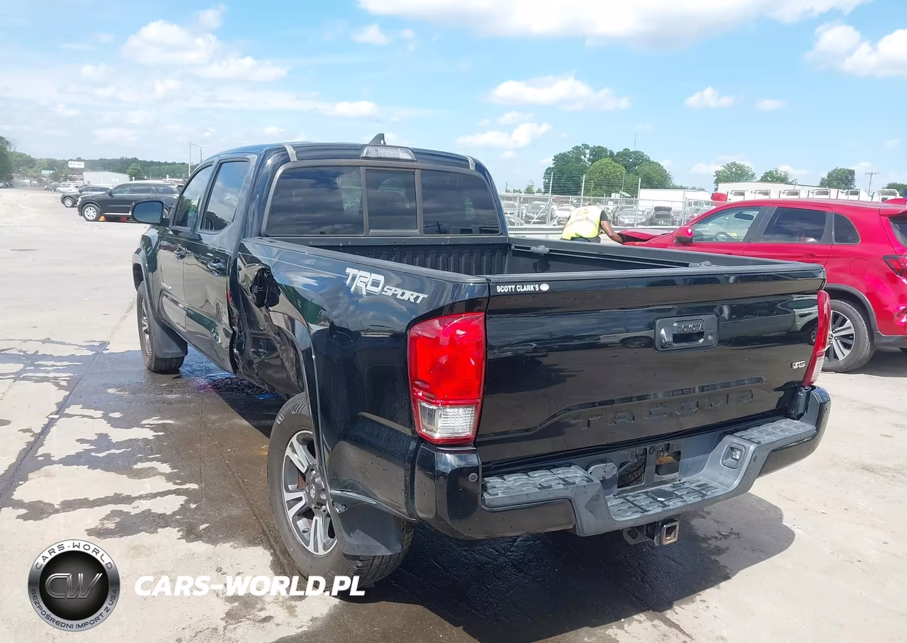 2016 Toyota Tacoma Trd Sport VIN:5TFBZ5DN5GX001373 - 3