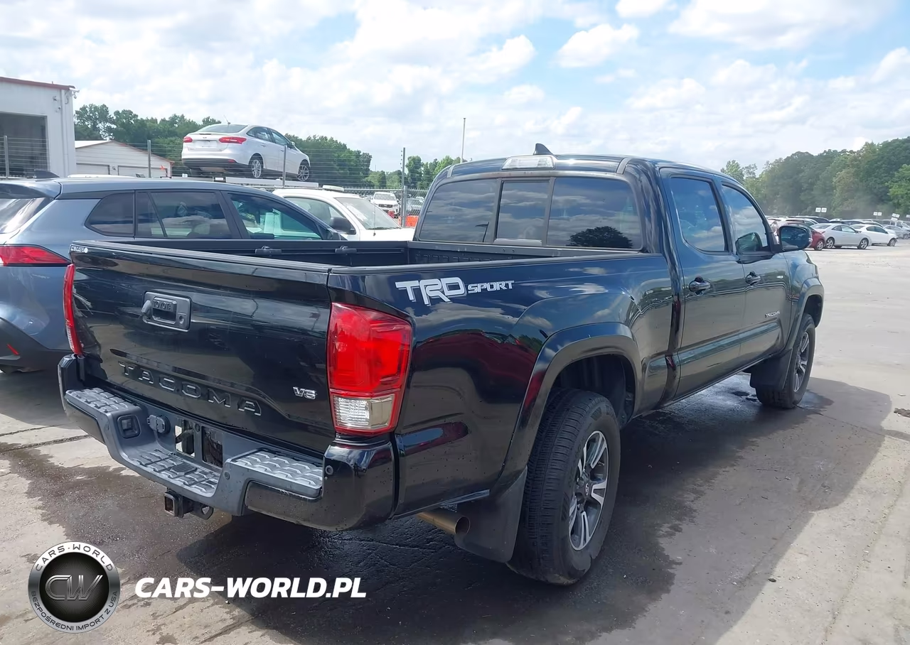 2016 Toyota Tacoma Trd Sport VIN:5TFBZ5DN5GX001373 - 4