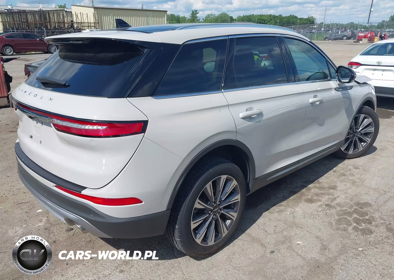 2022 Lincoln Corsair Reserve VIN:5LMCJ2D99NUL02619 - 4