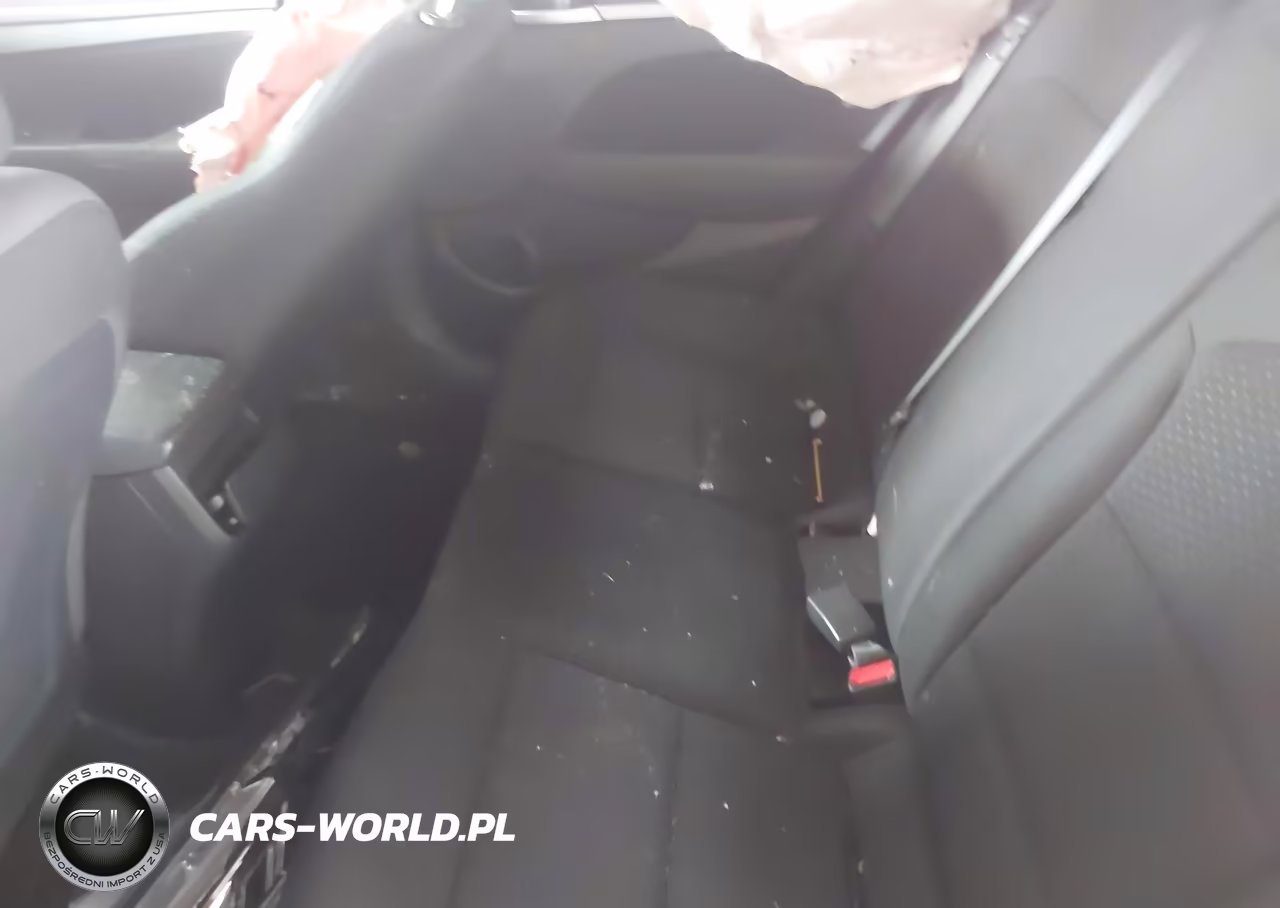2019 Hyundai Elantra Value Edition VIN:5NPD84LF2KH416607 - 8