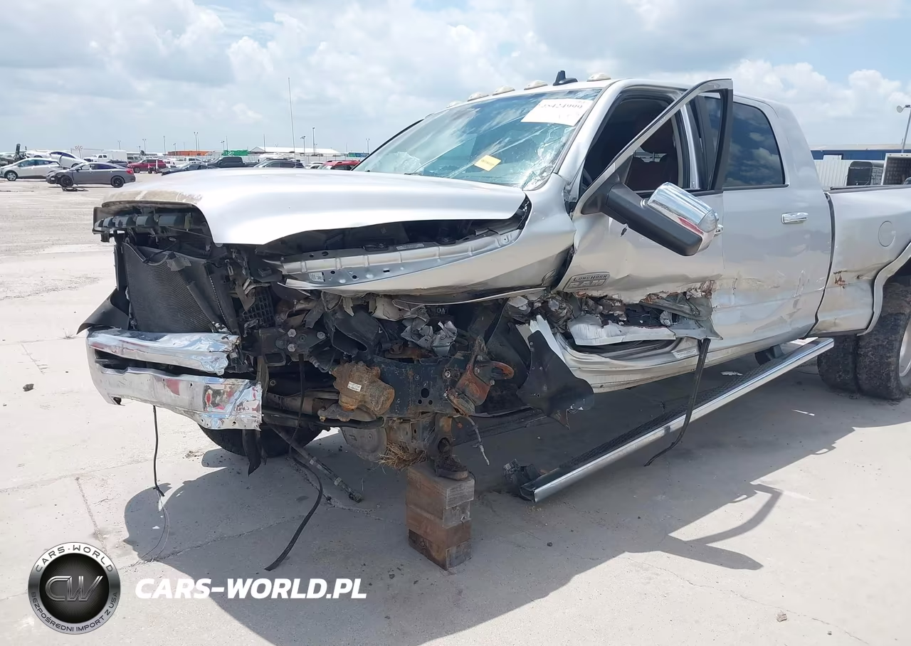 2014 Ram 3500 Longhorn VIN:3C63RRNLXEG326389 - 10