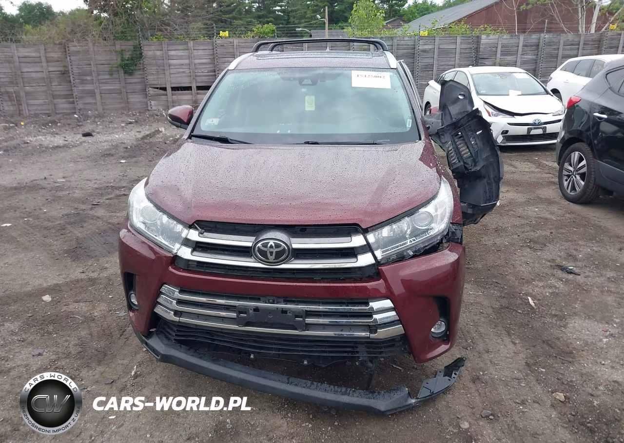 2019 Toyota Highlander Hybrid Limited Platinum VIN:5TDDGRFH2KS073207 - 12