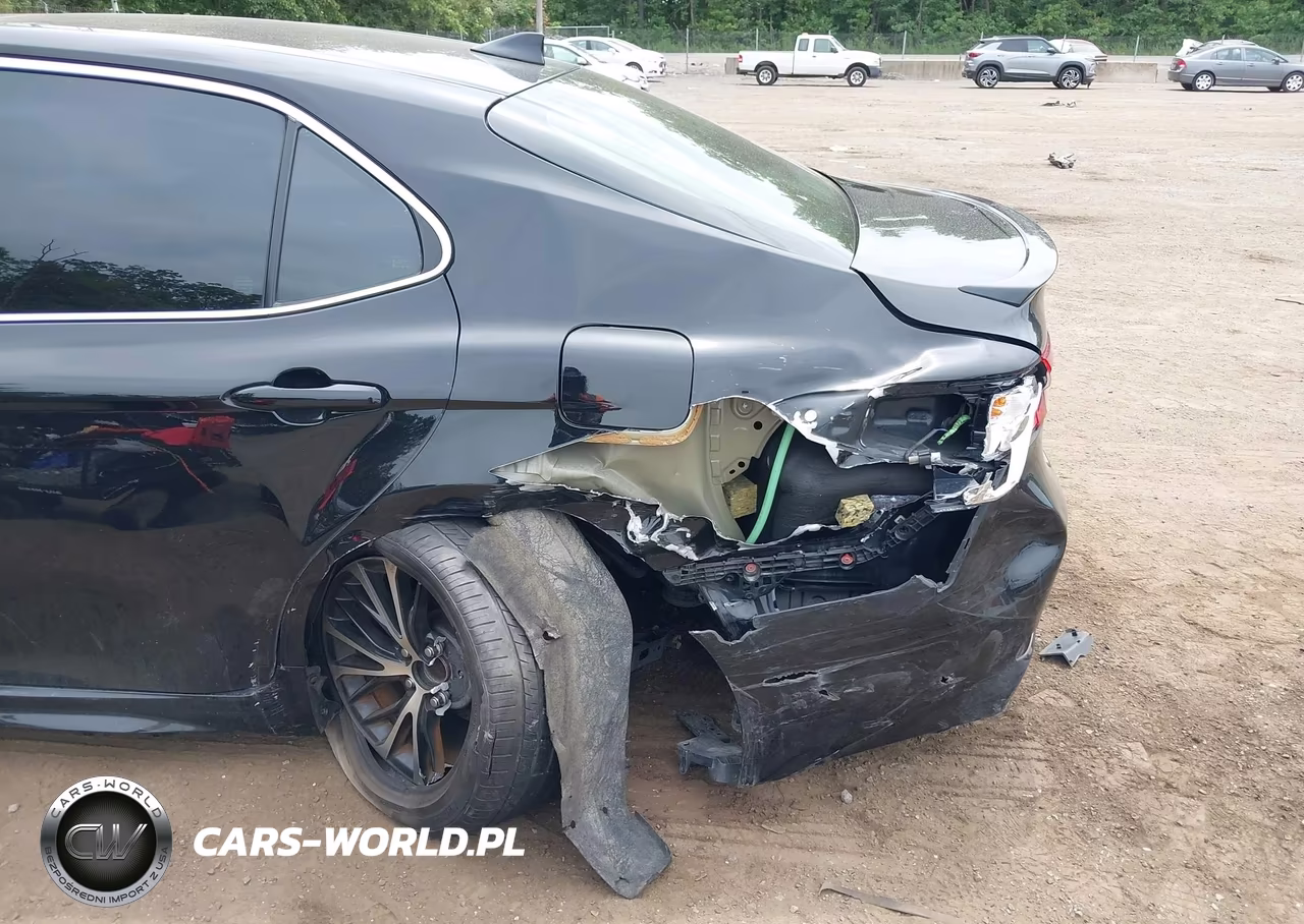 2020 Toyota Camry Se VIN:4T1G11AK5LU504716 - 6