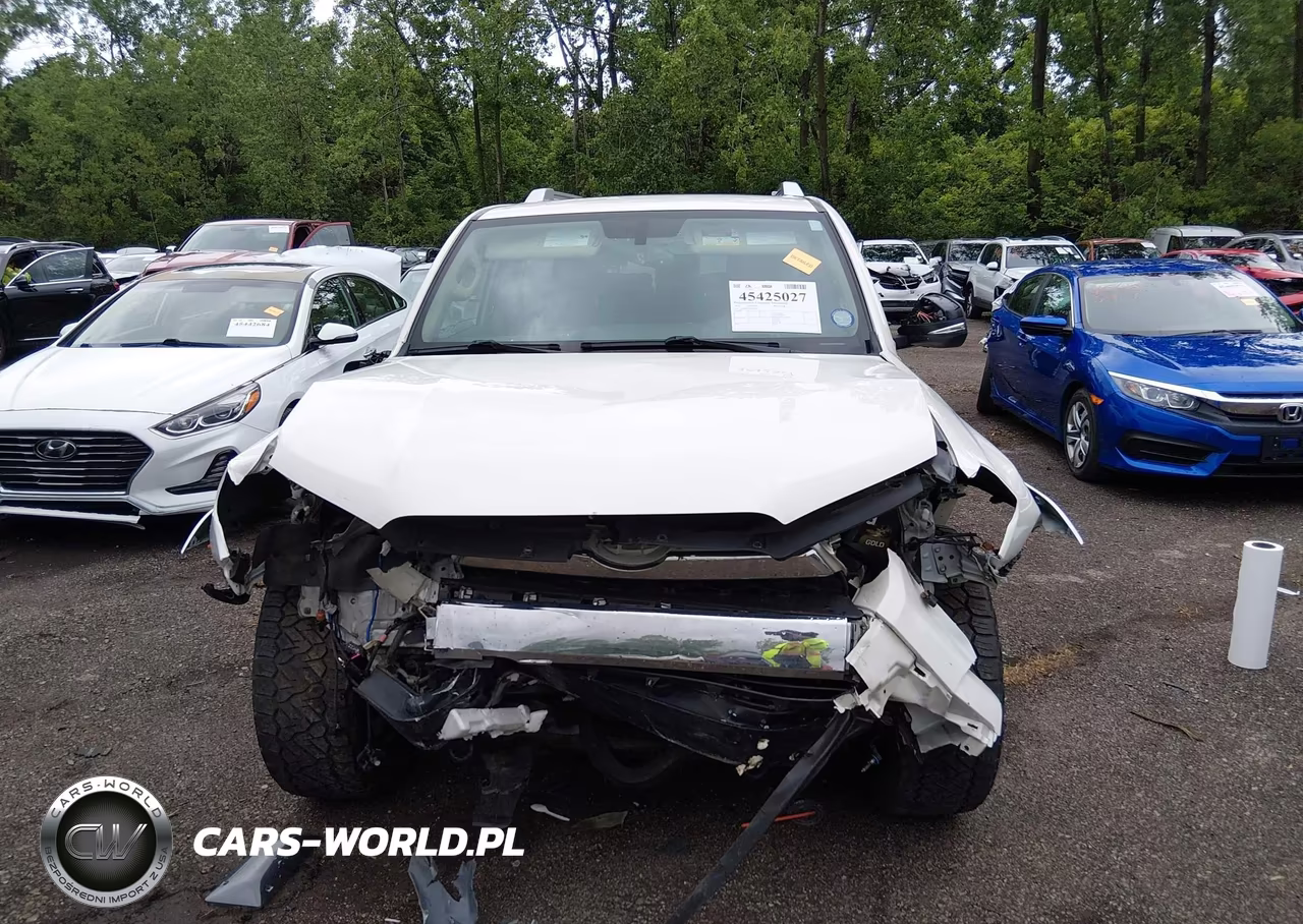 2018 Toyota 4Runner Limited VIN:JTEBU5JR7J5499158 - 12