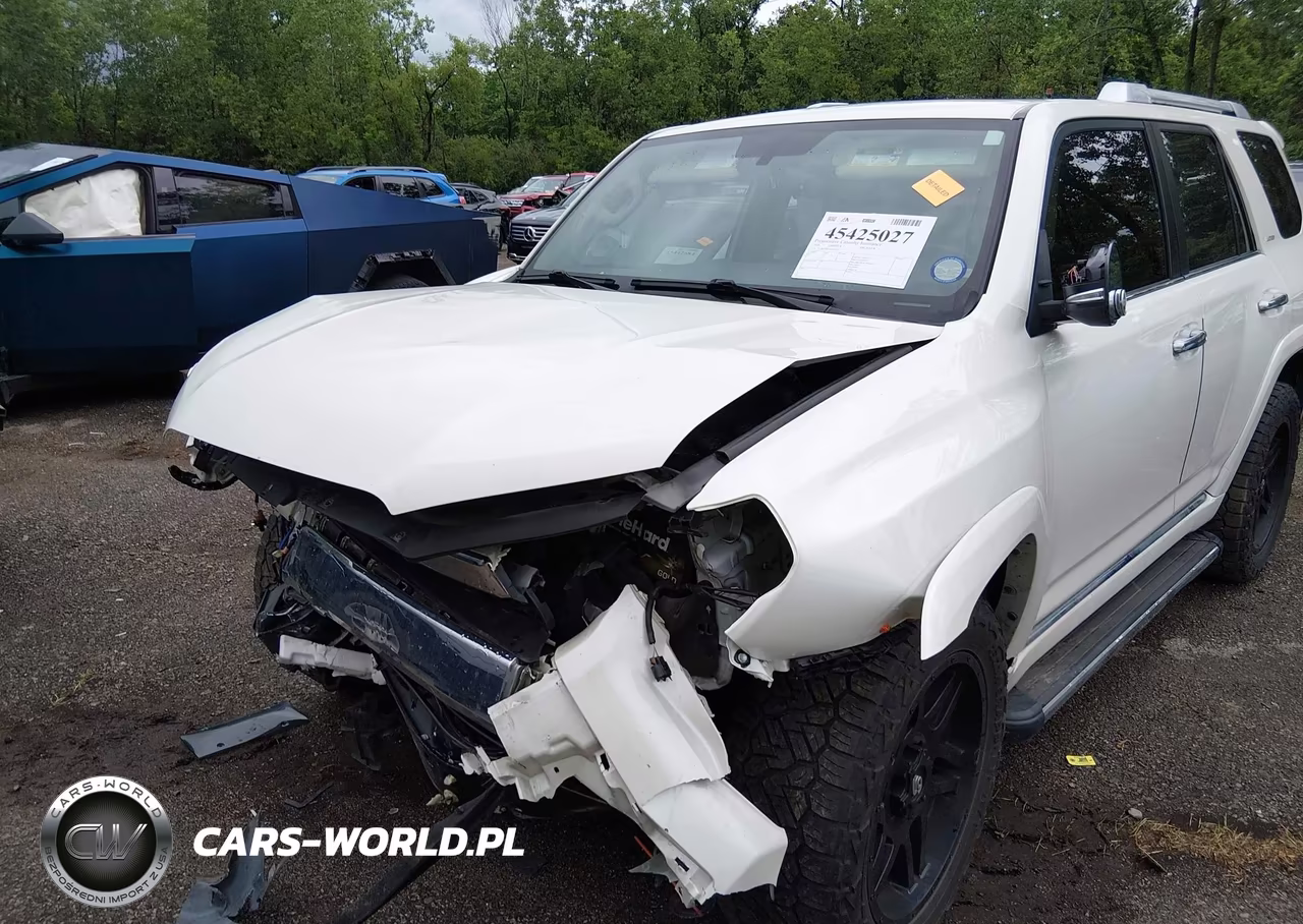 2018 Toyota 4Runner Limited VIN:JTEBU5JR7J5499158 - 6