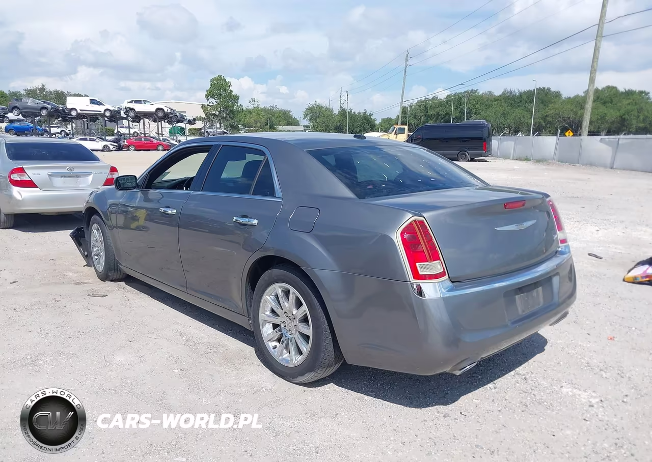2012 Chrysler 300 Limited VIN:2C3CCACG5CH198050 - 3