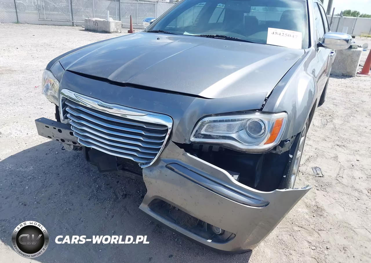 2012 Chrysler 300 Limited VIN:2C3CCACG5CH198050 - 6