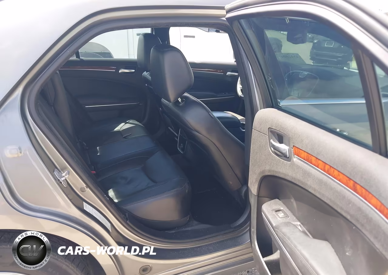 2012 Chrysler 300 Limited VIN:2C3CCACG5CH198050 - 8