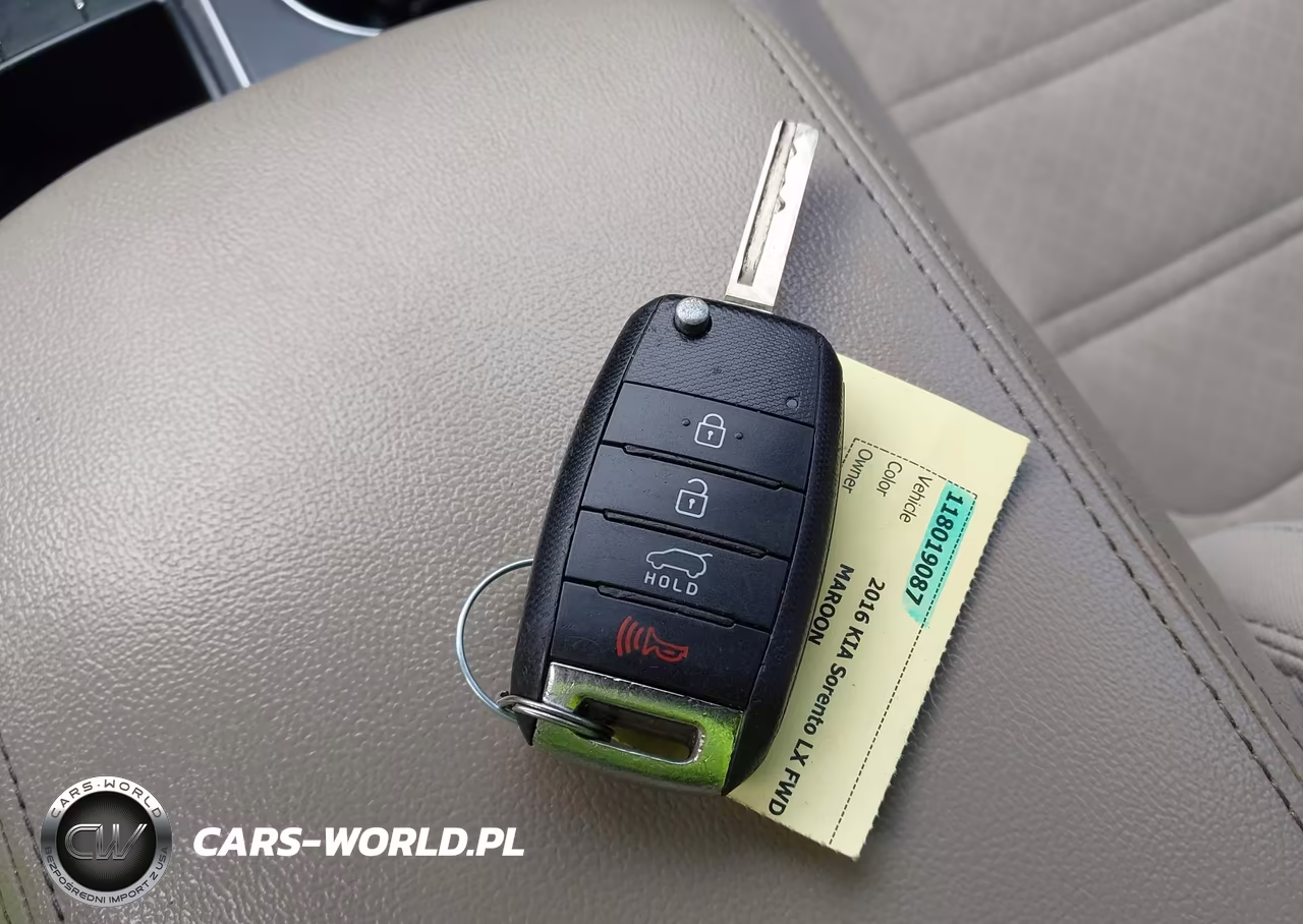 2016 Kia Sorento 2.4L Lx VIN:5XYPG4A32GG075068 - 11