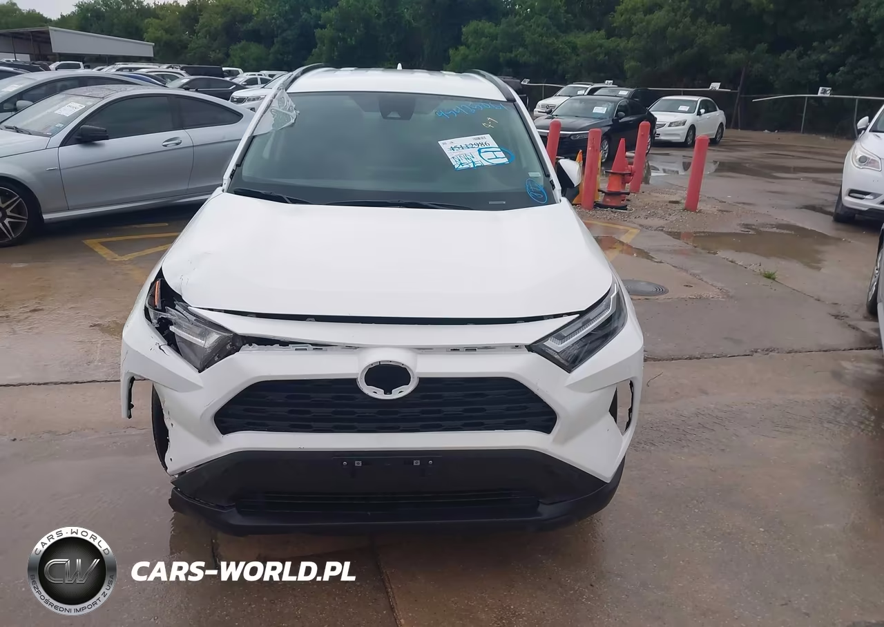 2025 Toyota Rav4 Xle VIN:2T3W1RFV8SW383148 - 11