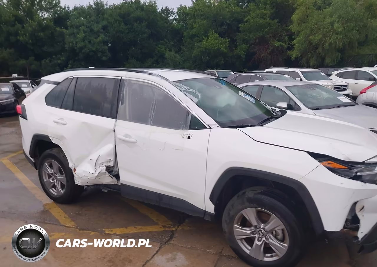 2025 Toyota Rav4 Xle VIN:2T3W1RFV8SW383148 - 12