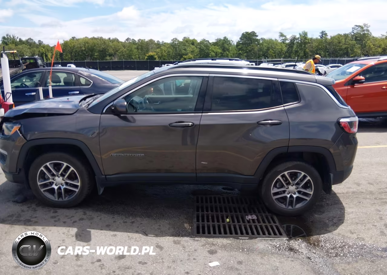 2020 Jeep Compass Latitude 4X4 VIN:3C4NJDBB8LT215819 - 14