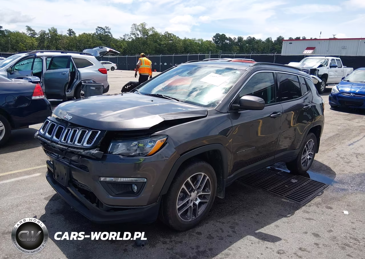 2020 Jeep Compass Latitude 4X4 VIN:3C4NJDBB8LT215819 - 2