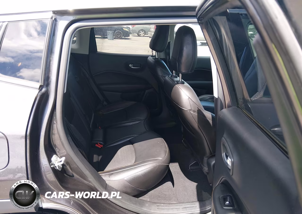 2020 Jeep Compass Latitude 4X4 VIN:3C4NJDBB8LT215819 - 8