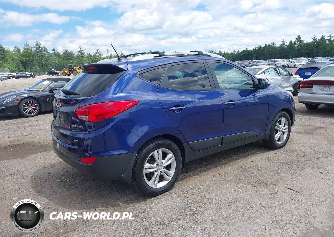 2013 Hyundai Tucson Gls VIN:KM8JUCAC0DU586213 - 4