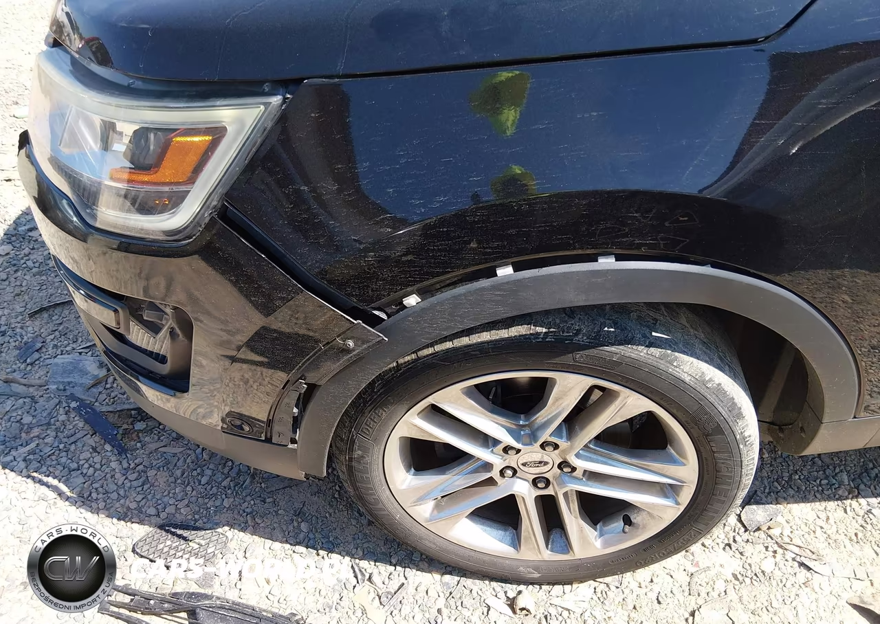 2016 Ford Explorer Limited VIN:1FM5K8F86GGA32105 - 6