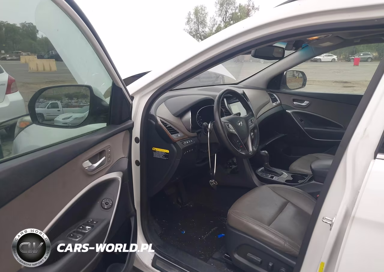 2017 Hyundai Santa Fe Se Ultimate VIN:KM8SR4HF5HU196645 - 5