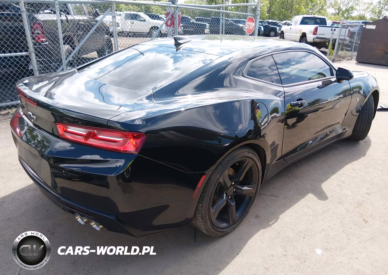 2018 Chevrolet Camaro 1Lt VIN:1G1FB1RS2J0158610 - 4