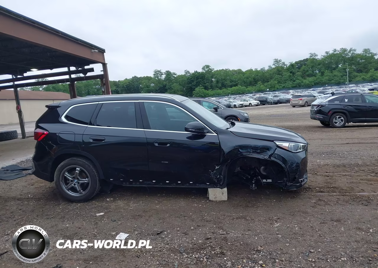 2025 BMW X1 xDrive28I VIN:WBX73EF08S5178564 - 14