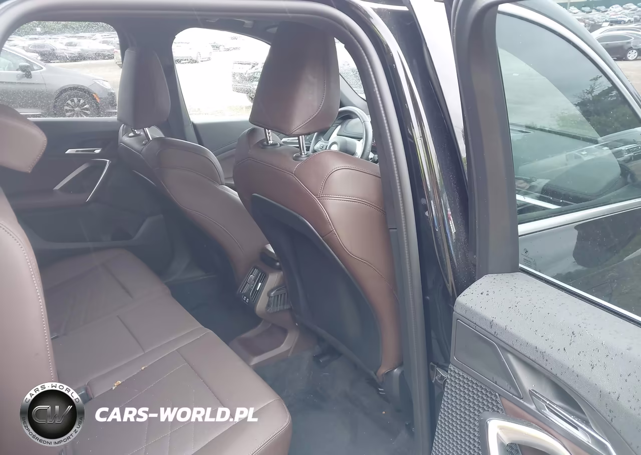 2025 BMW X1 xDrive28I VIN:WBX73EF08S5178564 - 8