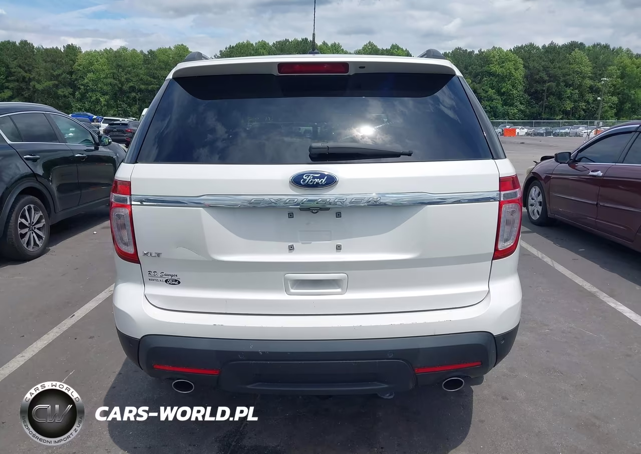 2015 Ford Explorer Xlt VIN:1FM5K7D85FGB37584 - 16