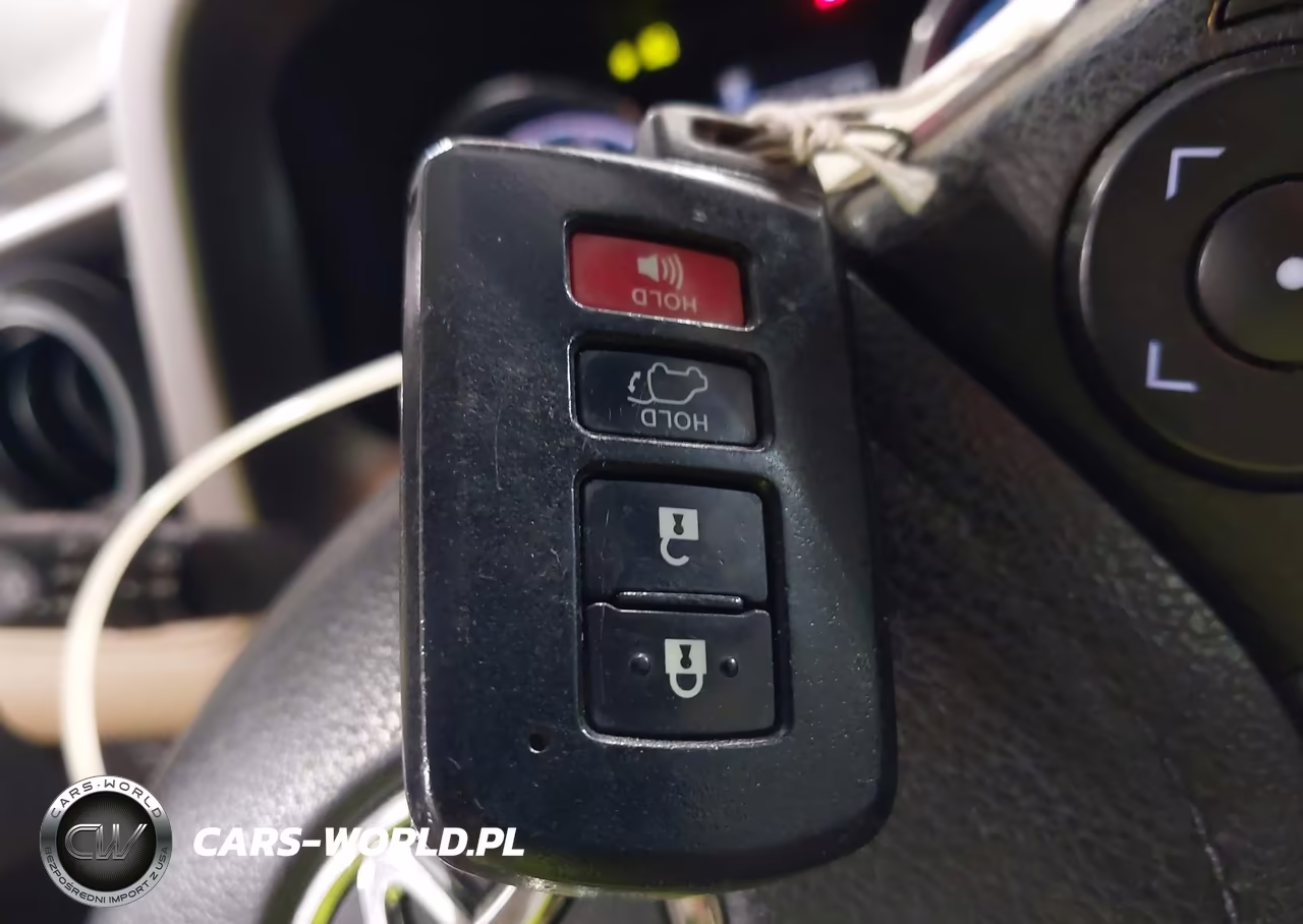 2017 Toyota Rav4 Hybrid Limited VIN:JTMDJREV0HD144319 - 11