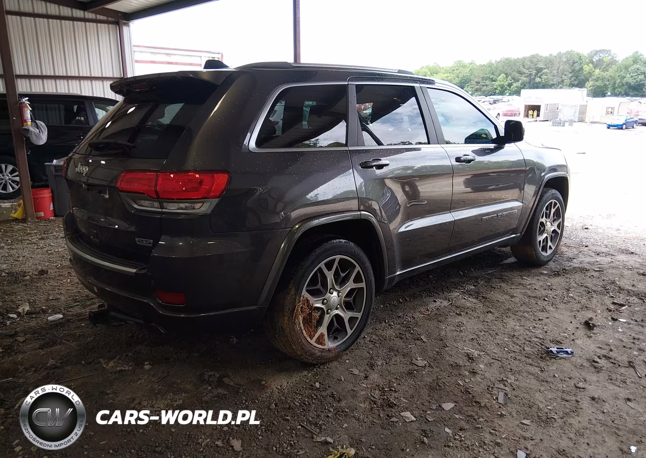 2018 Jeep Grand Cherokee Sterling Edition 4X2 VIN:1C4RJEBG6JC113835 - 4