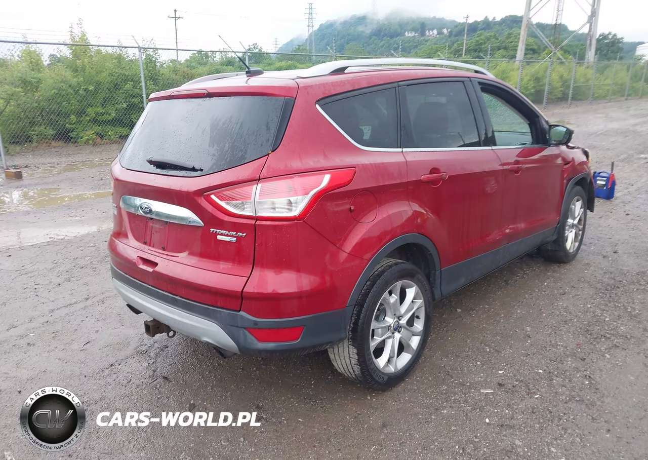 2015 Ford Escape Titanium VIN:1FMCU9J98FUB47103 - 4