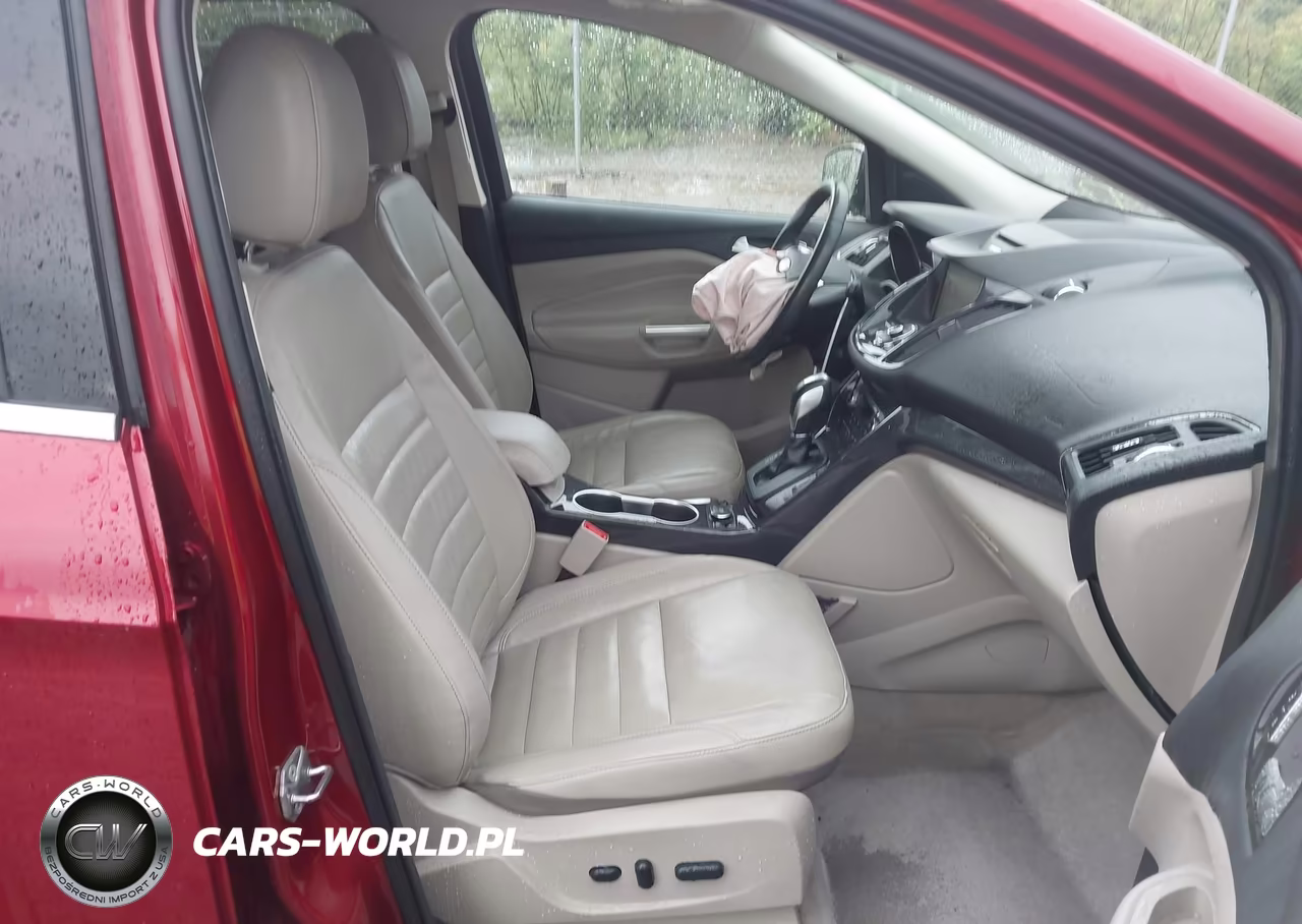 2015 Ford Escape Titanium VIN:1FMCU9J98FUB47103 - 5