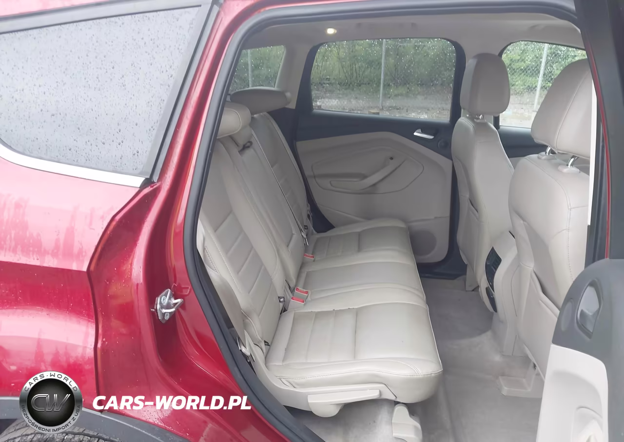 2015 Ford Escape Titanium VIN:1FMCU9J98FUB47103 - 8