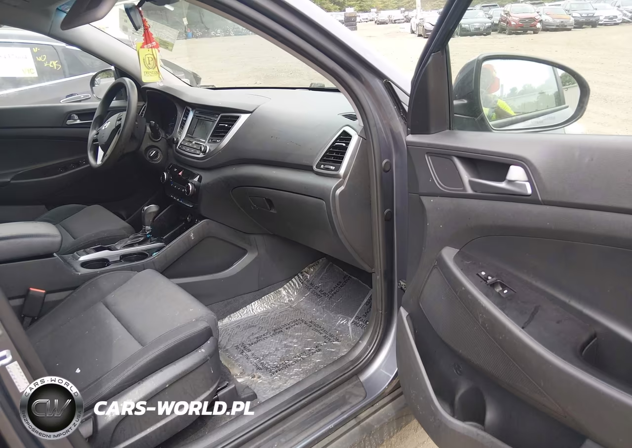 2017 Hyundai Tucson Se VIN:KM8J23A4XHU401427 - 5