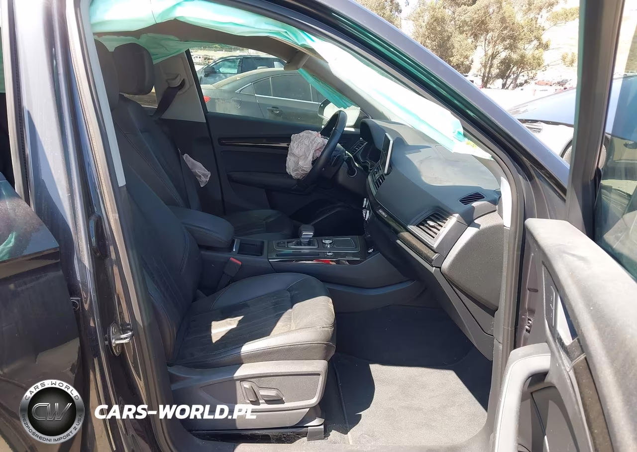 2018 Audi Q5 2.0T Premium-2.0T Tech Premium VIN:WA1ANAFY4J2183010 - 5