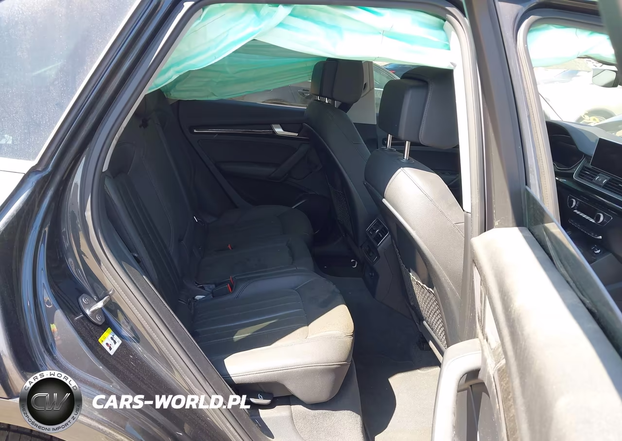 2018 Audi Q5 2.0T Premium-2.0T Tech Premium VIN:WA1ANAFY4J2183010 - 8