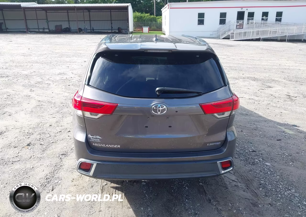 2018 Toyota Highlander Limited VIN:5TDYZRFH9JS243606 - 16