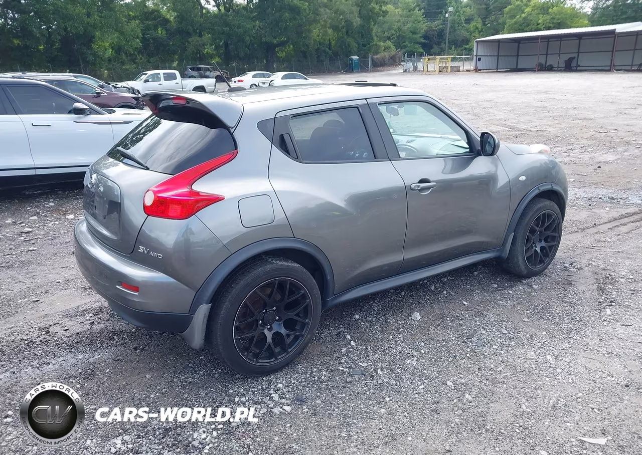 2011 Nissan Juke Sv VIN:JN8AF5MV5BT021406 - 4