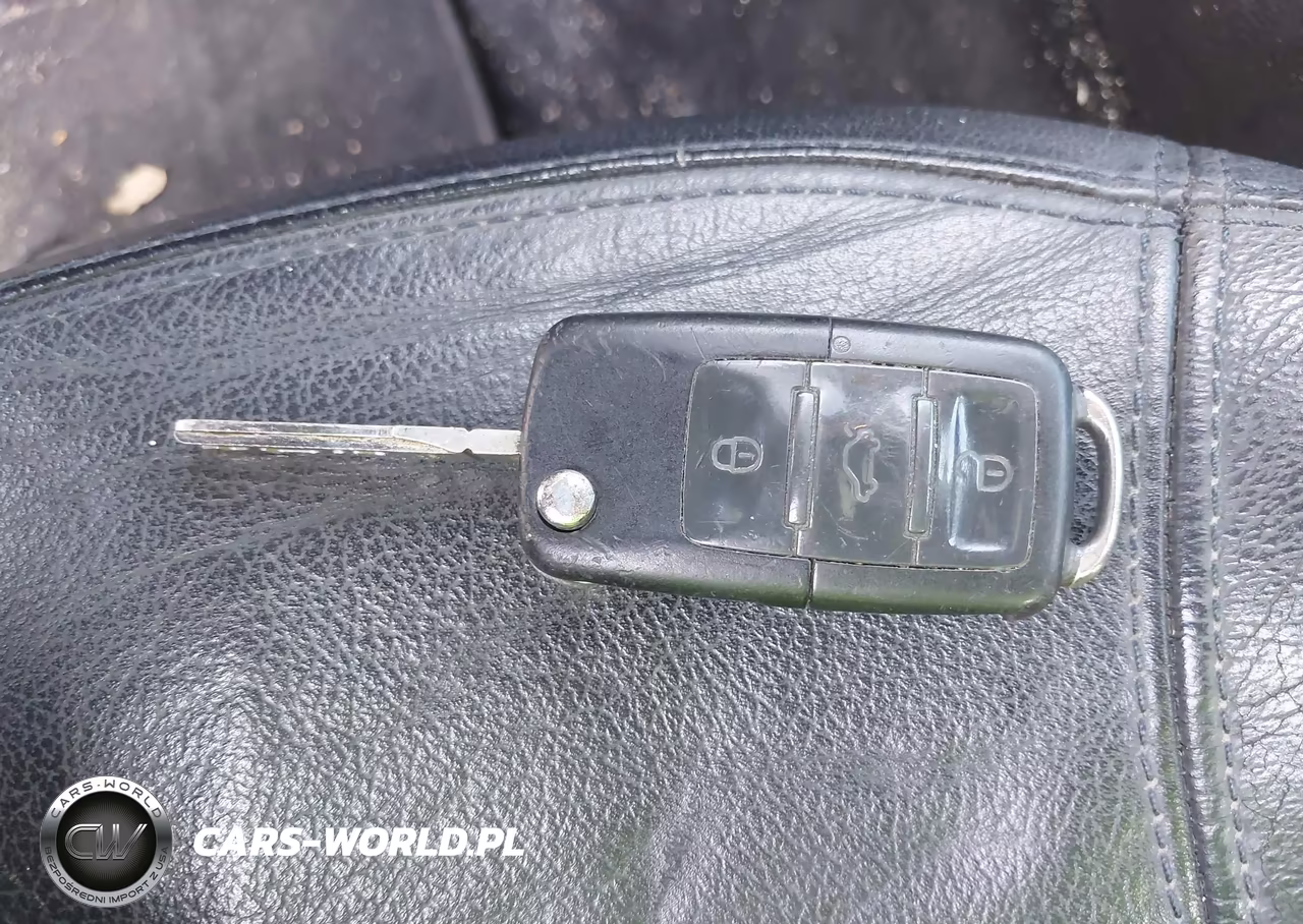2004 Volkswagen Passat Glx VIN:WVWRH63B84P054739 - 11